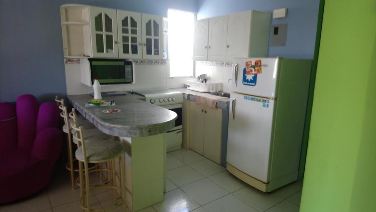 Beach House In Punta Carnero Salinas / Casa Екстериор снимка