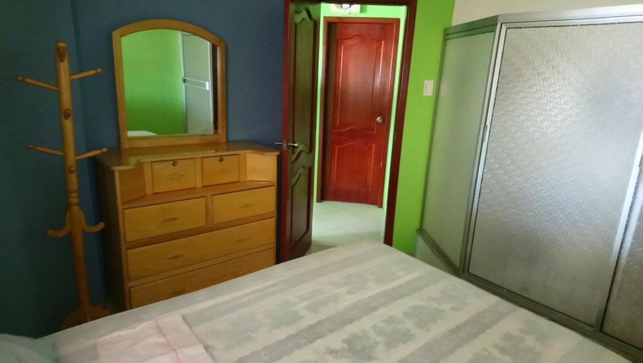 Beach House In Punta Carnero Salinas / Casa Екстериор снимка