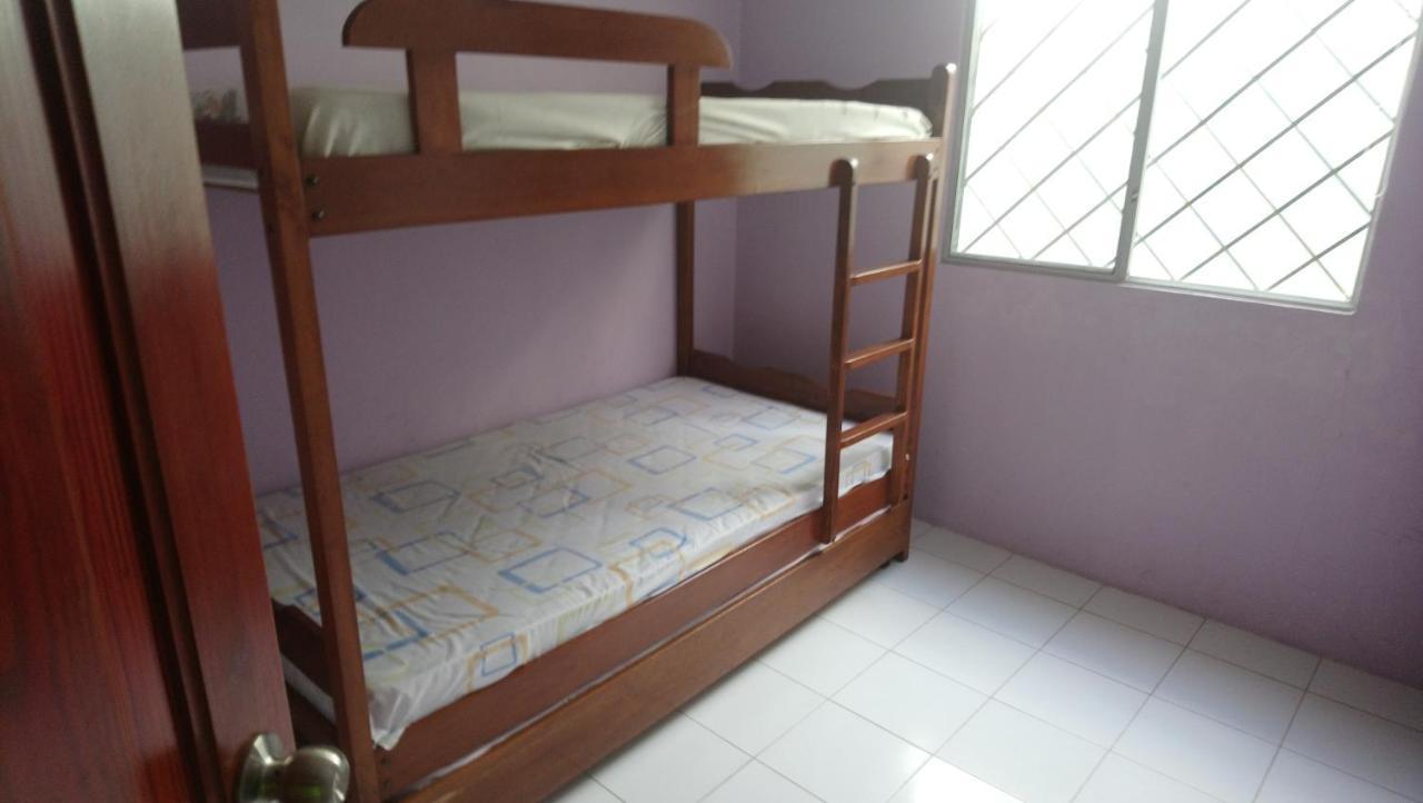Beach House In Punta Carnero Salinas / Casa Екстериор снимка